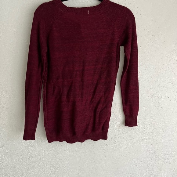 SO Authentic American Heritage Woman Wine Red Round Neck Sweater, Size S… - Picture 4 of 6